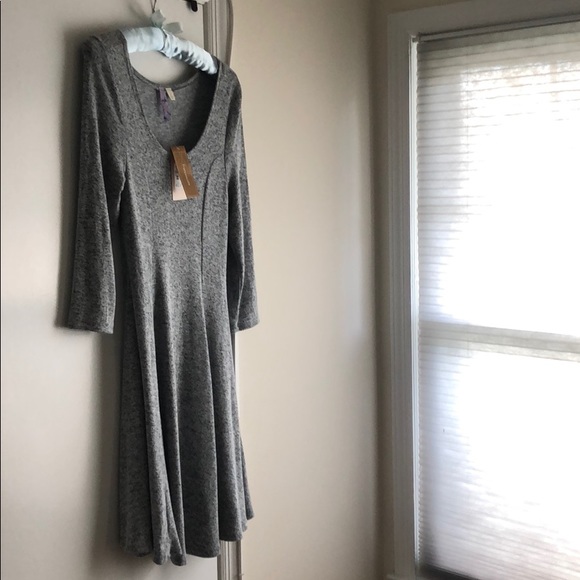Large grey Francesca’s dress - Picture 1 of 4